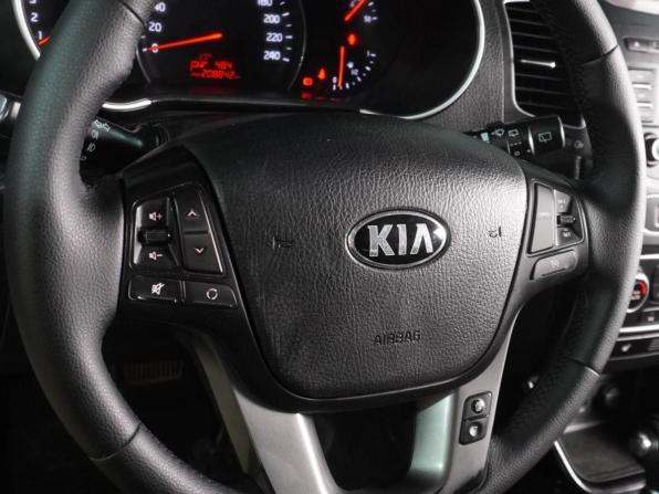 Kia Sorento II Рестайлинг с пробегом 2015 года, цена 1 749 000 рублей, 208842 км, внедорожник, Автокод Объявления