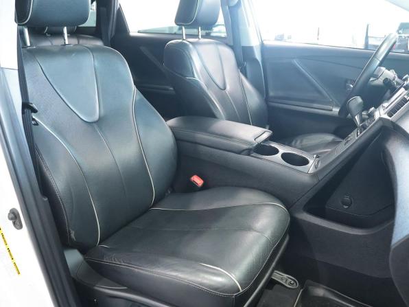Toyota Venza I Рестайлинг с пробегом 2014 года, цена 1 780 000 рублей, 179561 км, внедорожник, Автокод Объявления
