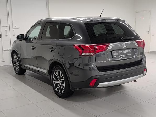 Mitsubishi Outlander III Рестайлинг 2 с пробегом 2016 года, цена 2 000 000 рублей, 178840 км, внедорожник, Автокод Объявления