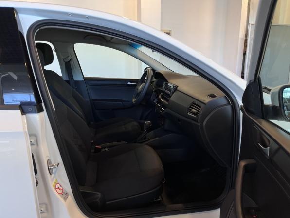 Volkswagen Polo VI с пробегом 2021 года, цена 1 750 000 рублей, 76306 км, лифтбек, Автокод Объявления