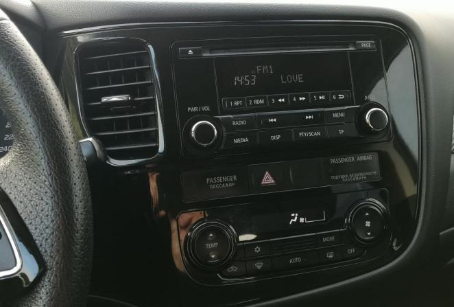 Mitsubishi Outlander II Рестайлинг с пробегом 2012 года, цена 1 260 000 рублей, 212000 км, внедорожник, Автокод Объявления