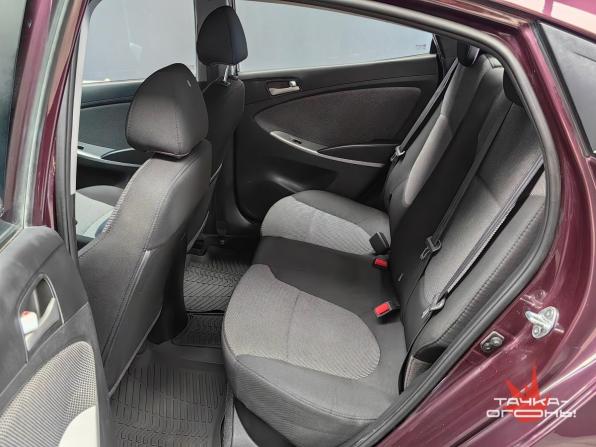 Hyundai Solaris I с пробегом 2013 года, цена 798 000 рублей, 137000 км, седан, Автокод Объявления