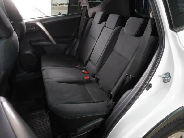 Toyota RAV4 IV (XA40) с пробегом 2012 года, цена 2 099 000 рублей, 75940 км, внедорожник, Автокод Объявления