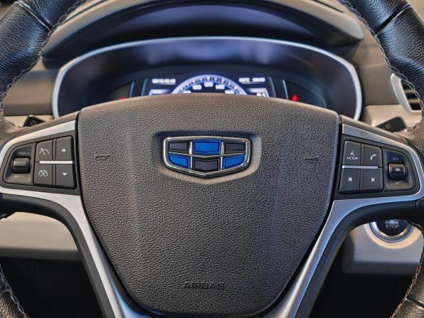 Geely Atlas I с пробегом 2021 года, цена 1 499 000 рублей, 135822 км, внедорожник, Автокод Объявления