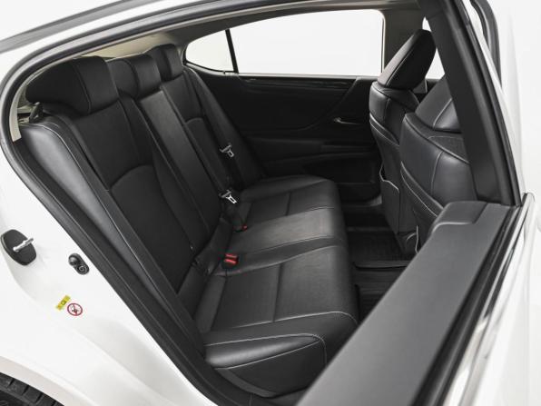 Lexus ES VII с пробегом 2018 года, цена 4 264 000 рублей, 82154 км, седан, Автокод Объявления