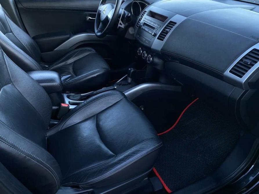 Mitsubishi Outlander II Рестайлинг Тверь  - изображение 18