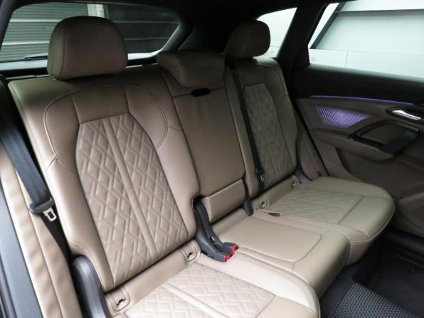 Audi Q5 III (GU) с пробегом 2026 года, цена 7 150 000 рублей, 660 км, внедорожник, Автокод Объявления