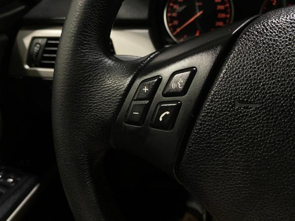 BMW 3 серии V (E90/E91/E92/E93) с пробегом 2007 года, цена 930 000 рублей, 281087 км, седан, Автокод Объявления