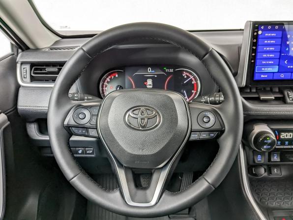 Toyota RAV4 V (XA50) с пробегом 2021 года, цена 3 590 000 рублей, 98544 км, внедорожник, Автокод Объявления