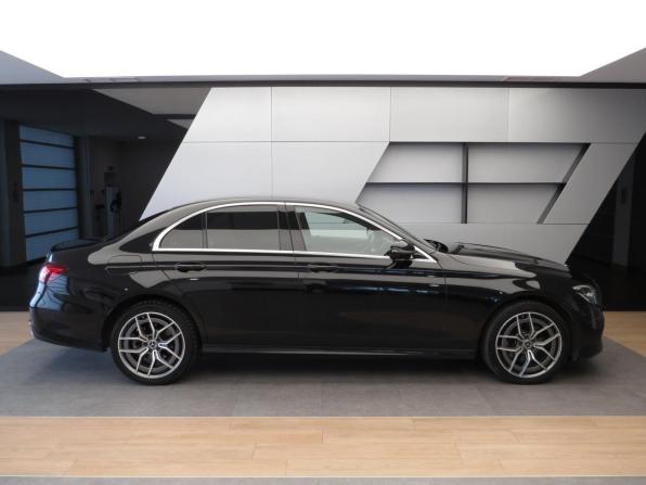 Mercedes-Benz E-Класс V (W213 S213 C238) Рестайлинг с пробегом 2021 года, цена 3 920 000 рублей, 151479 км, седан, Автокод Объявления