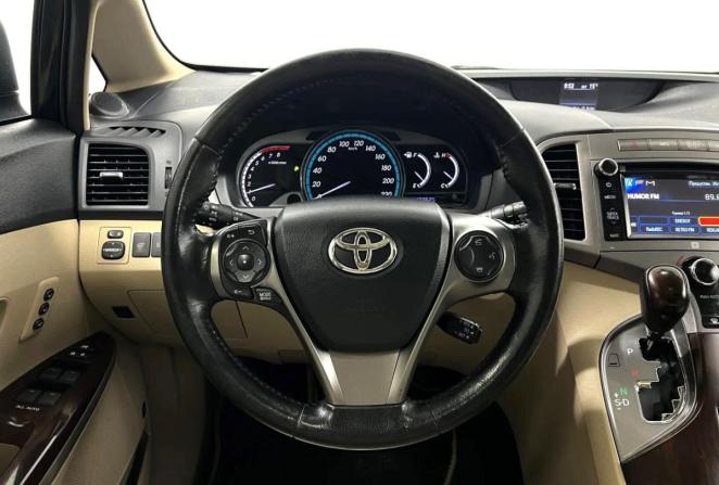 Toyota Venza I Рестайлинг с пробегом 2013 года, цена 2 650 000 рублей, 132625 км, внедорожник, Автокод Объявления