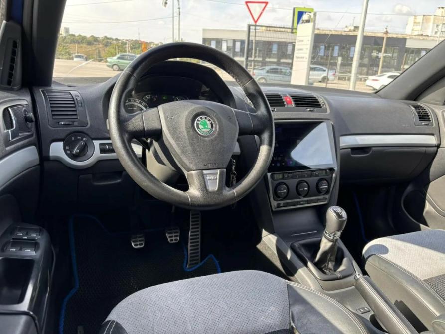 Skoda Octavia RS II Крым  - изображение 12