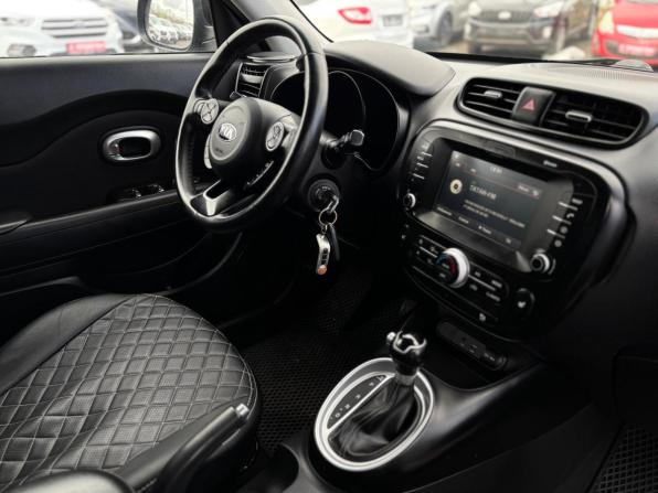 Kia Soul II Рестайлинг с пробегом 2017 года, цена 1 570 000 рублей, 89350 км, хэтчбек, Автокод Объявления