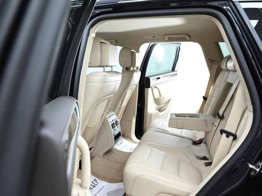 Volkswagen Touareg II Рестайлинг Москва  - изображение 18