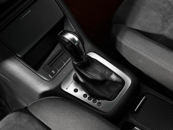Volkswagen Tiguan I Рестайлинг с пробегом 2012 года, цена 1 800 000 рублей, 66000 км, внедорожник, Автокод Объявления