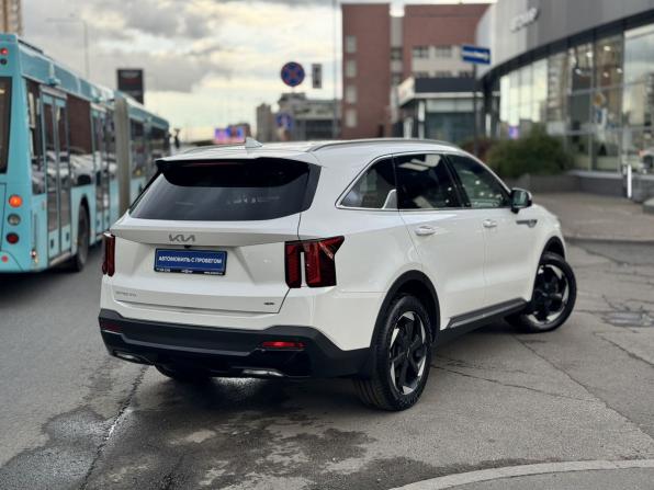 Kia Sorento IV Рестайлинг с пробегом 2024 года, цена 4 615 000 рублей, 44350 км, внедорожник, Автокод Объявления