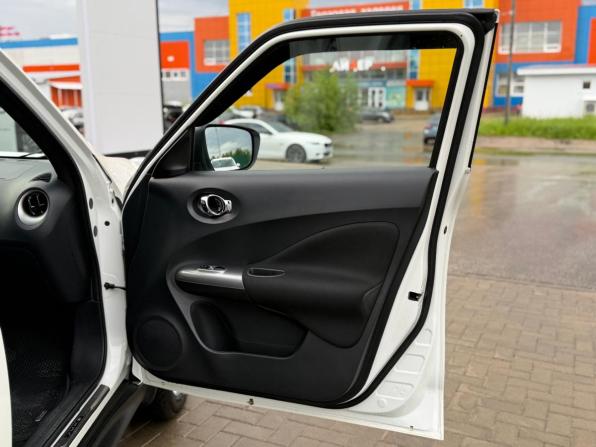 Nissan Juke I Рестайлинг с пробегом 2017 года, цена 1 525 000 рублей, 51166 км, внедорожник, Автокод Объявления