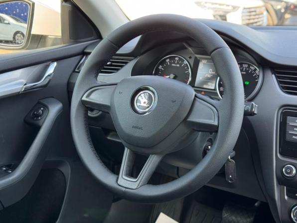 Skoda Octavia III (A7) с пробегом 2016 года, цена 1 212 000 рублей, 185563 км, лифтбек, Автокод Объявления