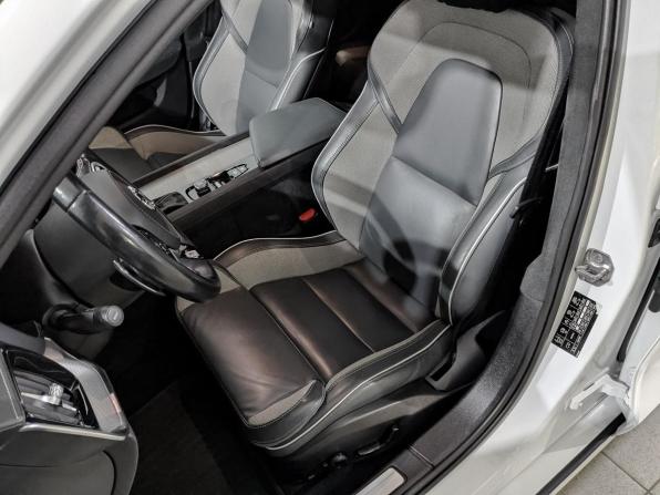 Volvo S60 III с пробегом 2019 года, цена 2 765 000 рублей, 102420 км, седан, Автокод Объявления