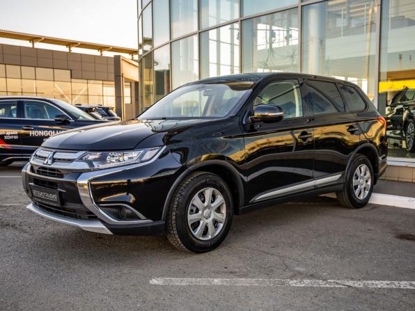 Mitsubishi Outlander III Рестайлинг 2 с пробегом 2018 года, цена 1 798 000 рублей, 140264 км, внедорожник, Автокод Объявления