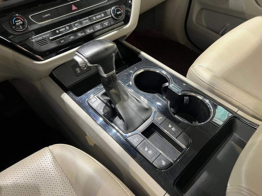 Kia Carnival III Оренбург  - изображение 17