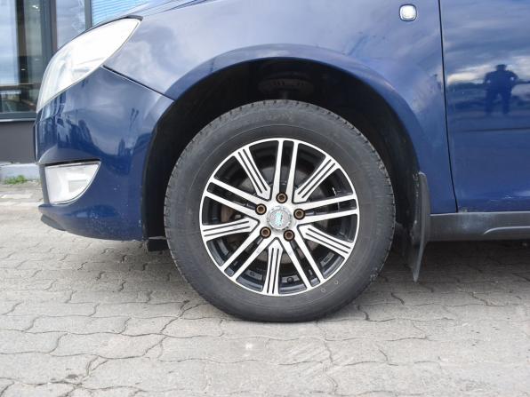 Skoda Fabia II Рестайлинг с пробегом 2011 года, цена 494 000 рублей, 140744 км, хэтчбек, Автокод Объявления