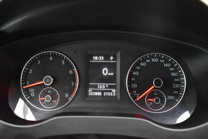 Volkswagen Jetta VI с пробегом 2012 года, цена 900 000 рублей, 222885 км, седан, Автокод Объявления