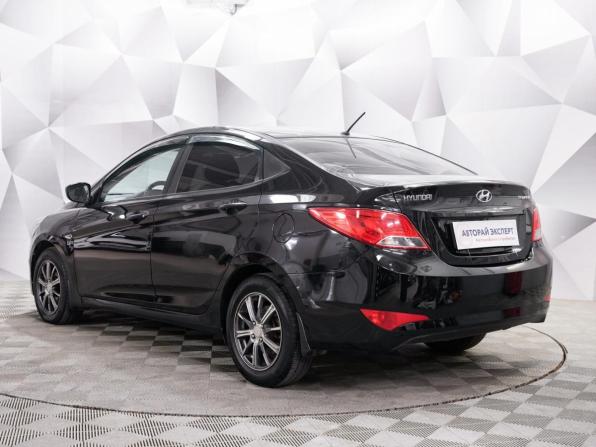Hyundai Solaris I Рестайлинг с пробегом 2014 года, цена 858 000 рублей, 185000 км, седан, Автокод Объявления