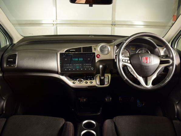 Honda Stream II Рестайлинг с пробегом 2010 года, цена 1 199 995 рублей, 187640 км, компактвэн, Автокод Объявления