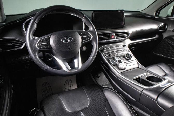 Hyundai Santa Fe IV Рестайлинг с пробегом 2023 года, цена 4 699 000 рублей, 85650 км, внедорожник, Автокод Объявления
