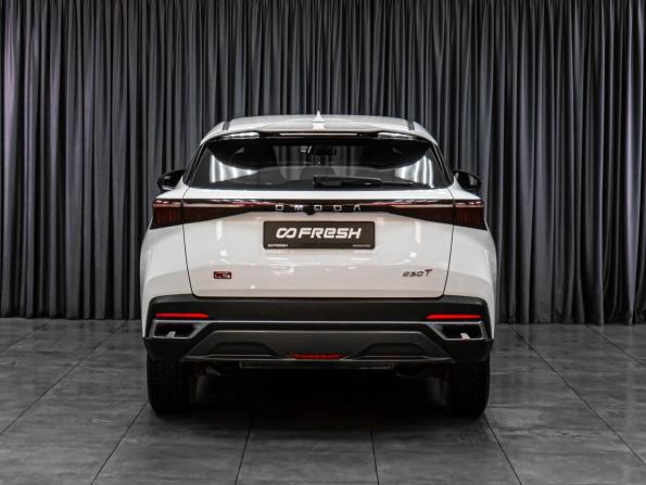 Omoda C5 I с пробегом 2022 года, цена 1 845 000 рублей, 36715 км, внедорожник, Автокод Объявления