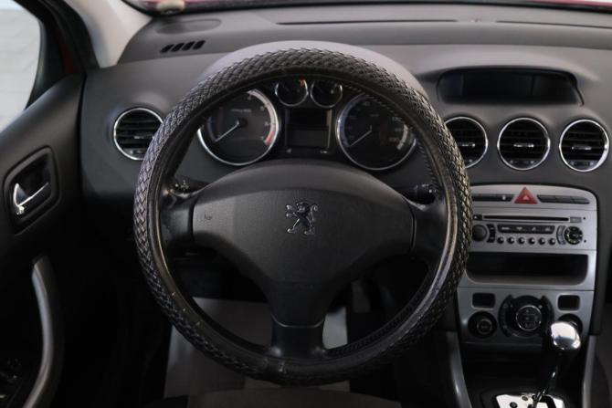 Peugeot 308 I с пробегом 2010 года, цена 599 000 рублей, 175000 км, хэтчбек, Автокод Объявления