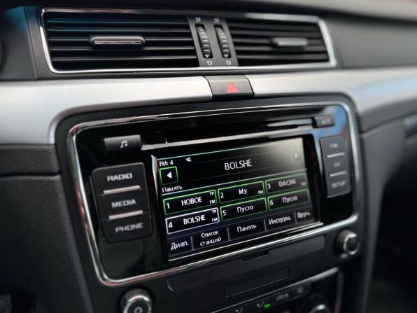 Skoda Superb II Рестайлинг с пробегом 2014 года, цена 1 299 000 рублей, 184761 км, лифтбек, Автокод Объявления