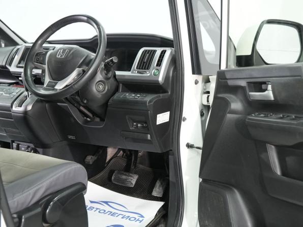 Honda Stepwgn IV Рестайлинг с пробегом 2013 года, цена 1 575 000 рублей, 287894 км, минивэн, Автокод Объявления
