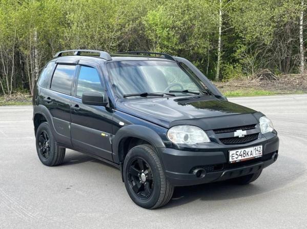 Chevrolet Niva I Рестайлинг с пробегом 2018 года, цена 749 000 рублей, 184000 км, внедорожник, Автокод Объявления