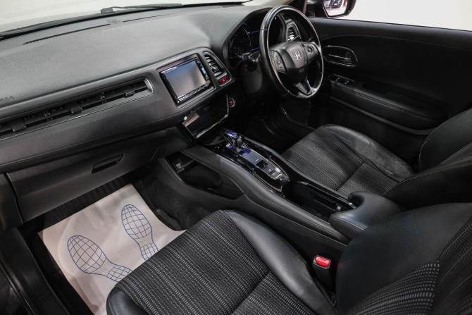 Honda Vezel I с пробегом 2014 года, цена 1 469 000 рублей, 160000 км, внедорожник, Автокод Объявления