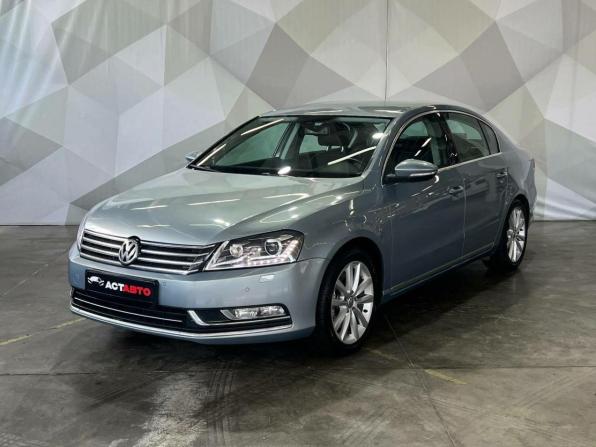 Volkswagen Passat B7