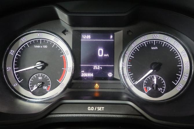 Skoda Octavia III (A7) Рестайлинг с пробегом 2019 года, цена 1 379 000 рублей, 205300 км, лифтбек, Автокод Объявления