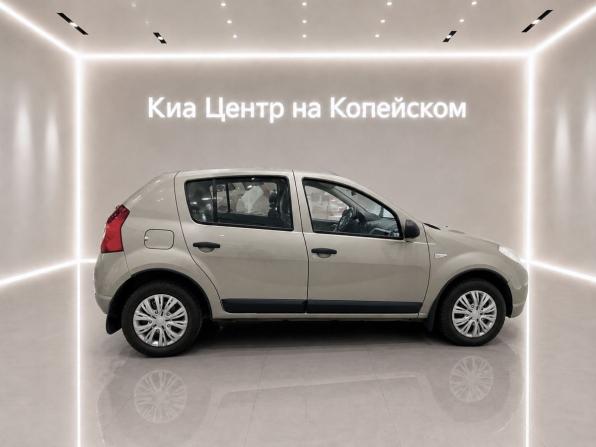 Renault Sandero I с пробегом 2011 года, цена 550 000 рублей, 218400 км, хэтчбек, Автокод Объявления