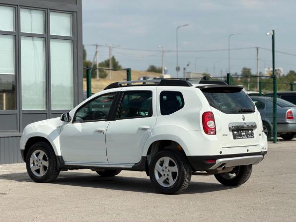 Renault Duster I с пробегом 2014 года, цена 850 000 рублей, 240000 км, внедорожник, Автокод Объявления