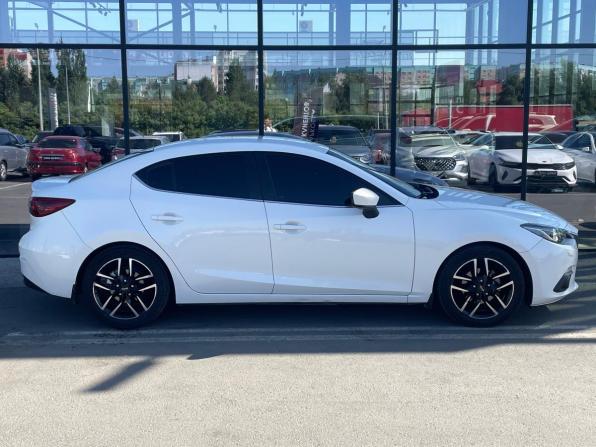 Mazda 3 III (BM) с пробегом 2013 года, цена 1 330 000 рублей, 123358 км, седан, Автокод Объявления