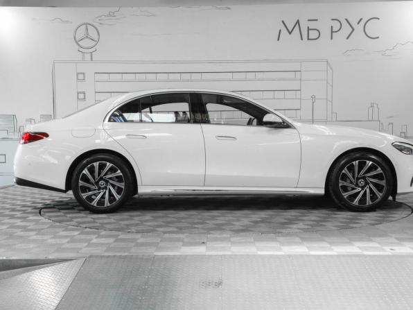 Новый Mercedes-Benz E-Класс VI (W214 S214) 2025 года, цена 10 573 000 рублей, седан, Автокод Объявления