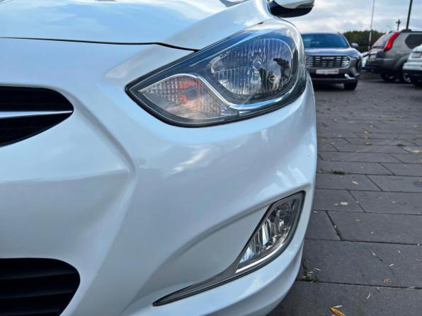 Hyundai Solaris I с пробегом 2012 года, цена 850 000 рублей, 176520 км, седан, Автокод Объявления
