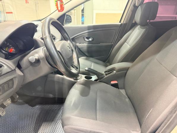 Renault Fluence I с пробегом 2011 года, цена 529 000 рублей, 285347 км, седан, Автокод Объявления