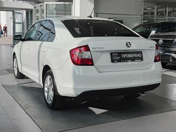 Skoda Rapid I Рестайлинг с пробегом 2019 года, цена 1 354 000 рублей, 104964 км, лифтбек, Автокод Объявления