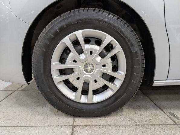 Peugeot Traveller I с пробегом 2021 года, цена 3 750 000 рублей, 42369 км, минивэн, Автокод Объявления