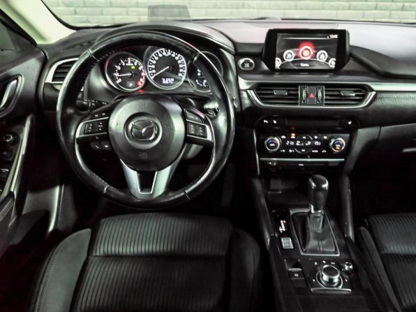 Mazda 6 III (GJ) Рестайлинг с пробегом 2015 года, цена 1 850 000 рублей, 183454 км, седан, Автокод Объявления