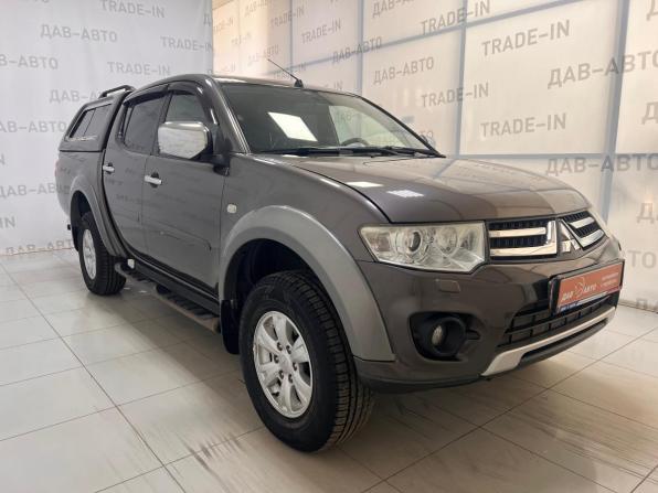 Mitsubishi L200 IV Рестайлинг с пробегом 2014 года, цена 1 799 000 рублей, 148000 км, пикап, Автокод Объявления