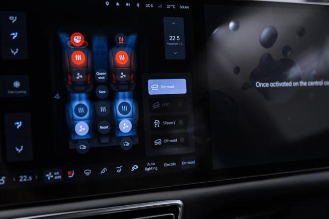 Новый Li Auto (Lixiang) L7 I Рестайлинг 2025 года, цена 8 470 000 рублей, внедорожник, Автокод Объявления