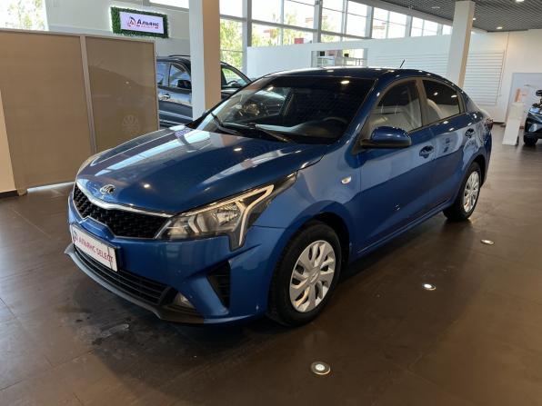 Kia Rio IV Рестайлинг с пробегом 2021 года, цена 1 379 000 рублей, 98000 км, седан, Автокод Объявления